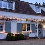 Bed & Breakfast D'hotes - Au Clos D'amande 4*
