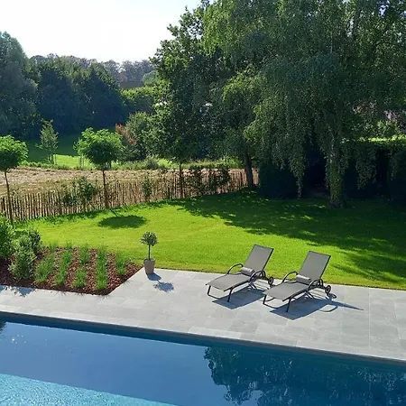 Bed and Breakfast D'hotes - Au Clos D'amande Lasne