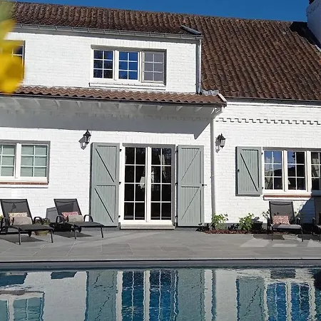 D'hotes - Au Clos D'amande 4*