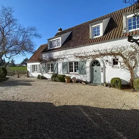Bed & Breakfast D'hotes - Au Clos D'amande Lasne