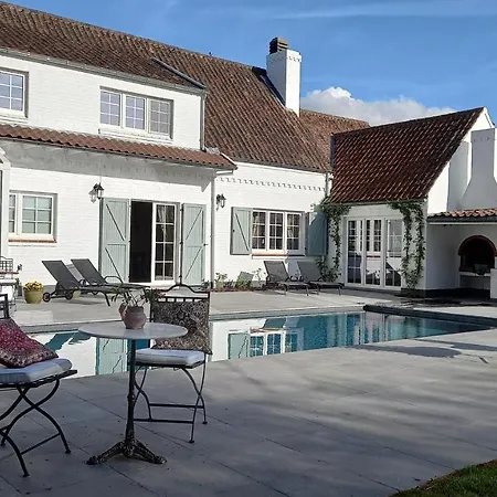 D'hotes - Au Clos D'amande 4* Lasne