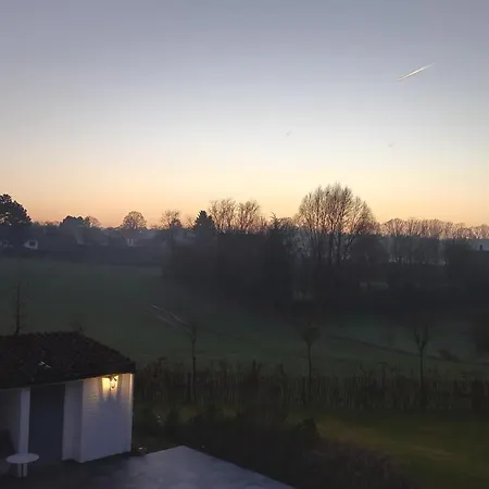 D'hotes - Au Clos D'amande Lasne