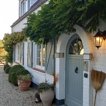 D'hotes - Au Clos D'amande Bed & Breakfast Lasne