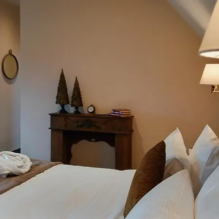 Bed & Breakfast D'hotes - Au Clos D'amande Lasne
