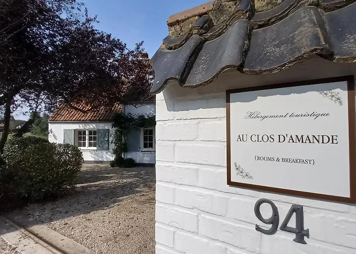D'hôtes - Au Clos D'amande Couette-café 4*