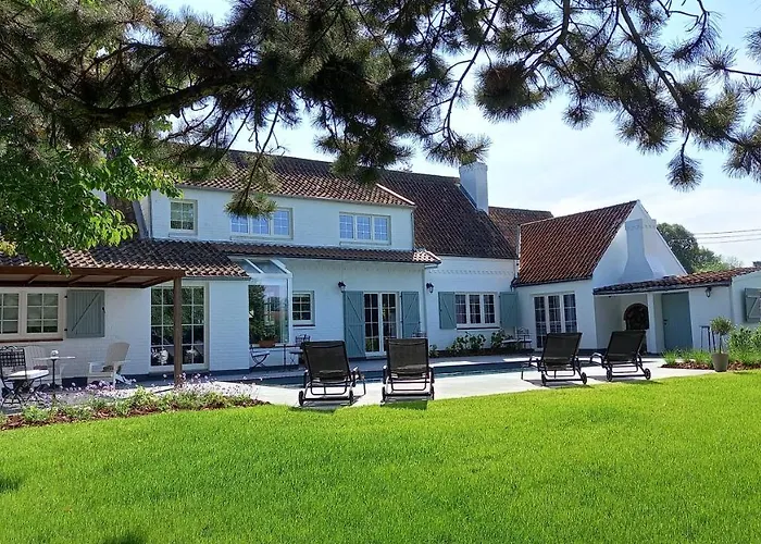 D'hôtes - Au Clos D'amande Couette-café Lasne