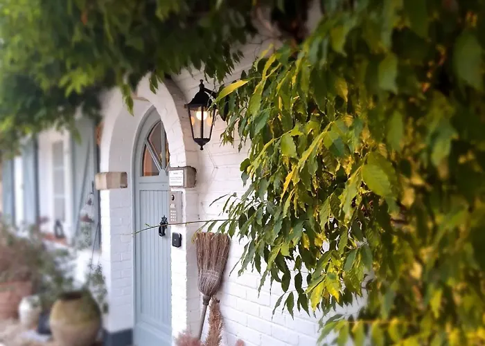 Couette-café D'hôtes - Au Clos D'amande Lasne